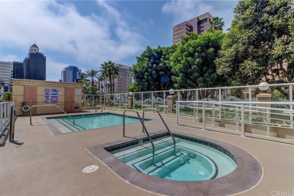 A Corner Unit With Ocean Views From Every Room Long Beach Dış mekan fotoğraf